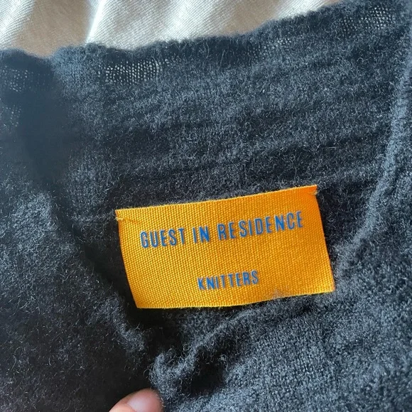 Guest in residence black shell tank top - Picture 4 of 4